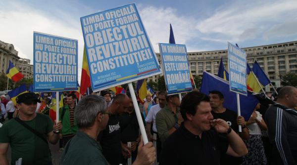 bucurestiul isi ridica n cap romanii din harcov