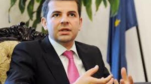 daniel constantin corpul de control al premierului ar trebui sa faca o ancheta in cazul soferului masinii cu numere preferentiale