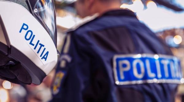 politist lovit cu o piatra in cap si zgariat de un tanar in timpul unei interventii