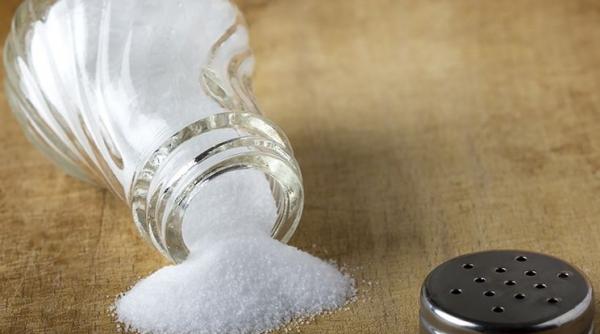 renunti la sare asta ar putea duce la cresterea riscului de atac de cord afla de ce si care sunt cantitatile recomandate