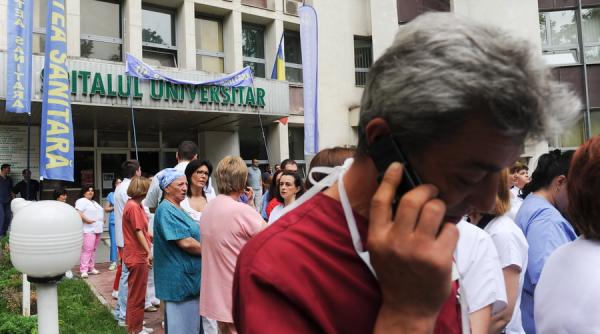 scandal si proteste la spitalul universitar din bucuresti