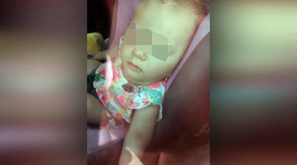 video copil mic lasat singur intr o masina parcata in nordul statiunii mamaia