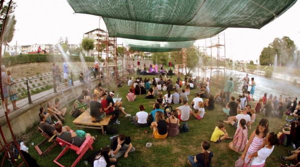 litoralul se muta la cluj vamos a la playa