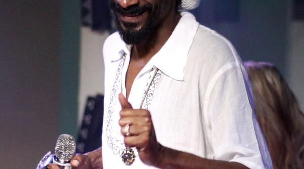 snoop dogg va debuta in teatru in aceasta toamna