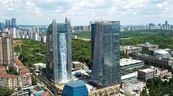 video chinezii au construit un bloc turn cu cascada