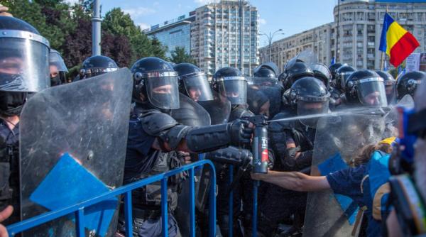 jandarmeria romana gazele lacrimogene sunt achizitionate de la producatori autorizati si certificati conform legii