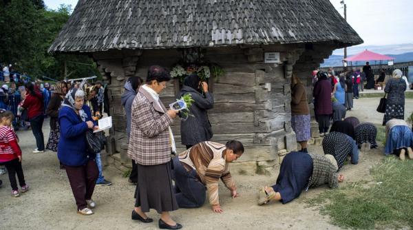 30 000 de pelerini la manastirea nicula
