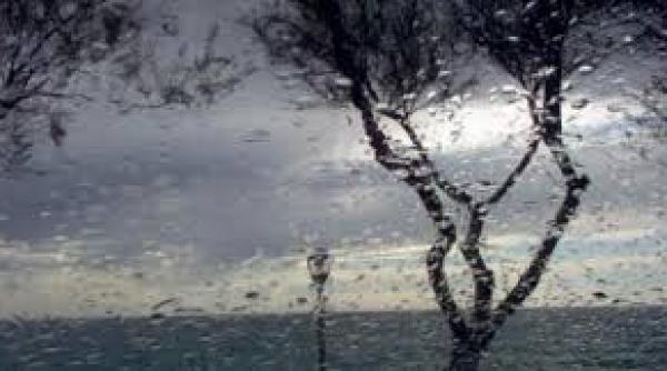 cod portocaliu de furtuni in localitati din judetele bihor si cluj joi dupa amiaza