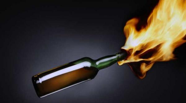 magistratii s au pronuntat in cazul barbatului care a aruncat un cocktail molotov in curtea sediului psd din focsani