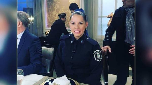 foto gestul unei politiste a ajuns viral pe internet mi s a rupt sufletul sa l vad asa