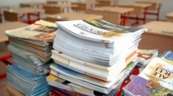 men o noua sesiune de depunere a proiectelor de auxiliare didactice