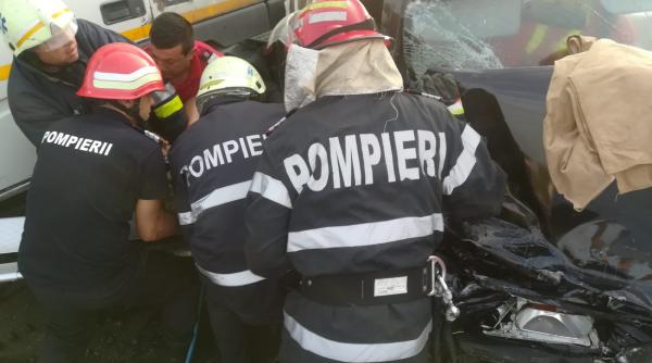 video arges 7 persoane ranite intr un accident rutier din care 3 femei gravide