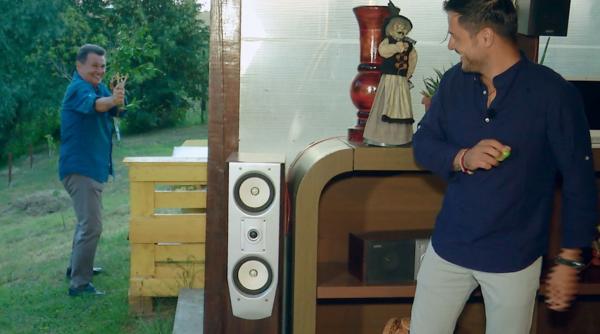 nea marin entuziasmat la maximum de cadoul primit de la un marinar