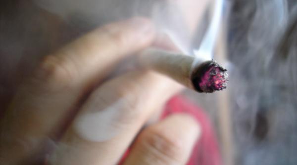 descoperire uimitoare care este legatura dintre schizofrenie si canabis