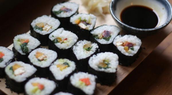 reteta zilei sushi maki