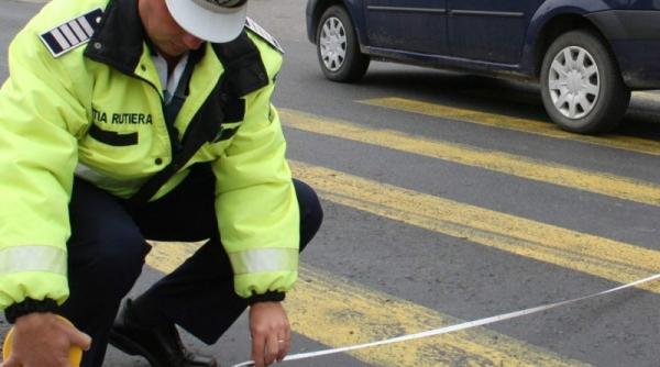 accident in capitala trei femei au fost lovite de o masina pe trecerea de pietoni pe calea grivitei