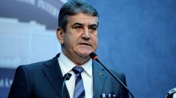 gabriel oprea s a inscris in sindicatul national al politistilor si personalului contractual din sistemul de pasapoarte