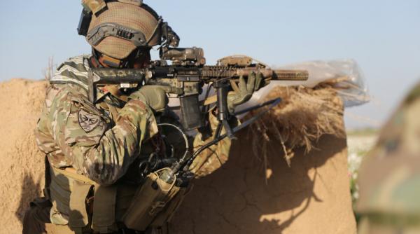 fortele sua din afganistan au anuntat decesul conducatorului isis