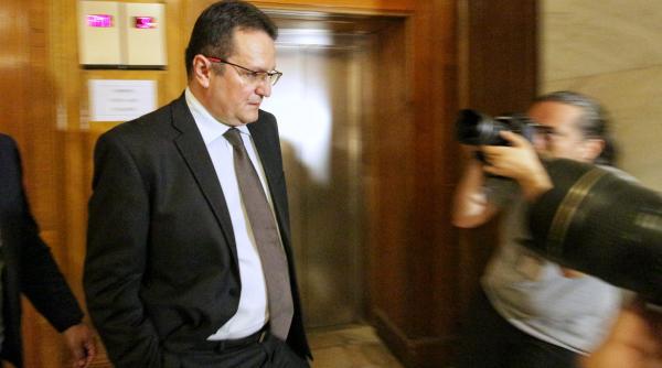 maior vrea explicatii de la ponta si dragnea