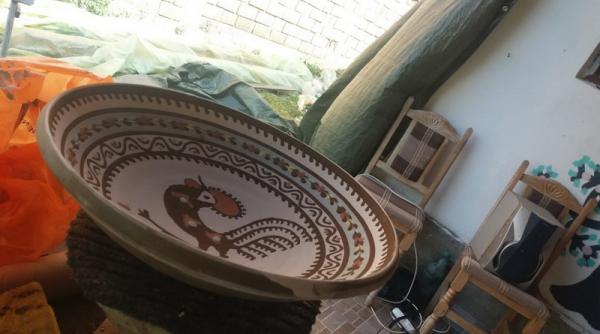 strachinile de horezu obiecte de protocol in timpul presedintiei romane a consiliului ue