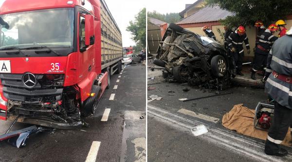 accident teribil la cornetu un tir a patruns pe contrasens dupa ce i a explodat o anvelopa doua masini au fost avariate un sofer a murit