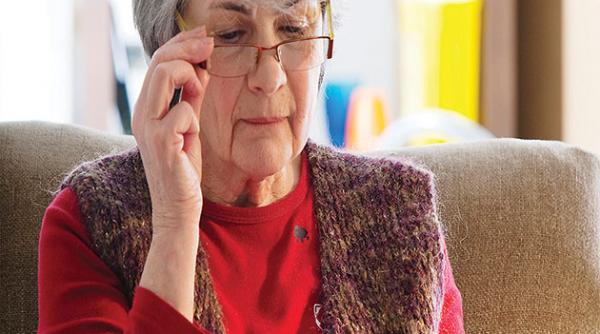 primaria capitalei demareaza programul prin care pensionarii primesc bani pentru ochelari dosarele pot fi depuse din 17 septembrie