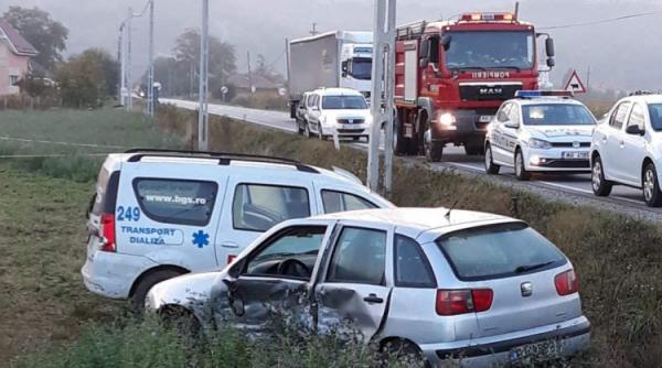 accident teribil in cluj patru pacienti dintr o ambulanta au fost grav raniti de un autoturism