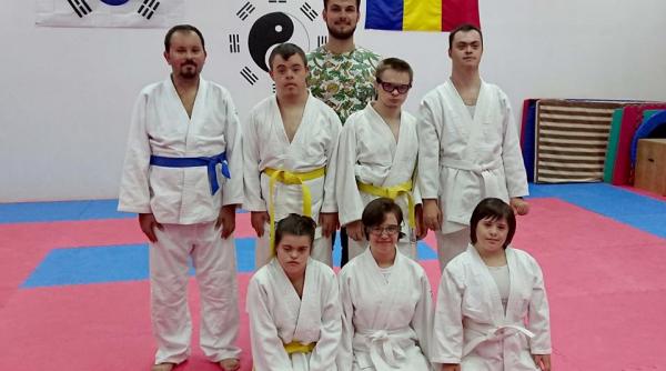 copiii cu dizabilitati eroii judo lui la cluj