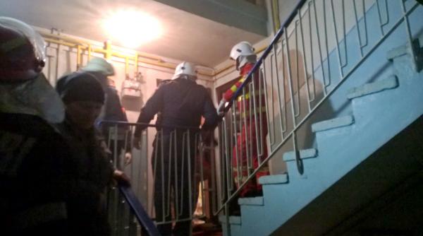 alerta in dambovita locatarii unui bloc din titu evacuati dupa un incendiu la un apartament