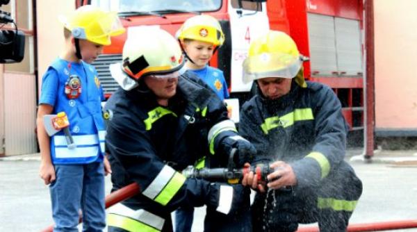 ziua pompierilor marcata prin manifestari in capitala si in tara