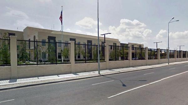 ambasada sua a luat cunostinta de cazul celor doi baschetbalisti si urmareste indeaproape incidentul