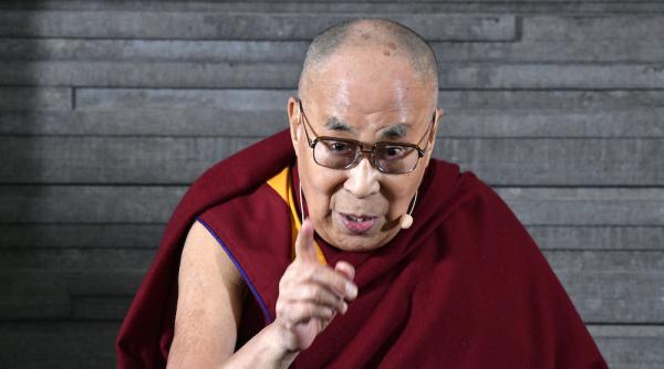 dalai lama avea cunostinta despre agresiunile sexuale comise de unii maestri budisti