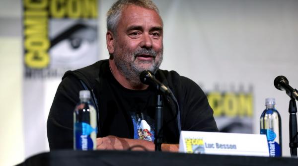 femeie audiata de politie ca martor in cazul acuzatiilor de hartuire sexuala impotriva lui luc besson