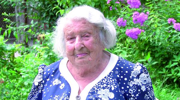 parintii ne spuneau ne am sacrificat ca sa va lasam o tara mare si prospera