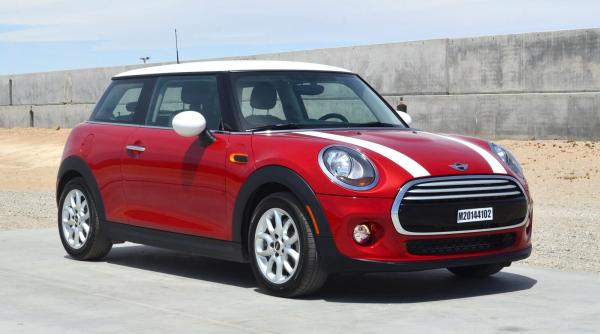 bmw inchide fabrica mini din marea britanie timp de o luna in contextul brexitului