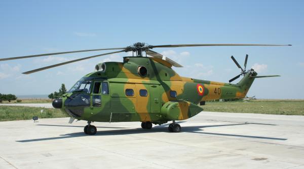 mapn elicoptere de la baza 90 fac antrenamente cu aterizare la spitalul militar