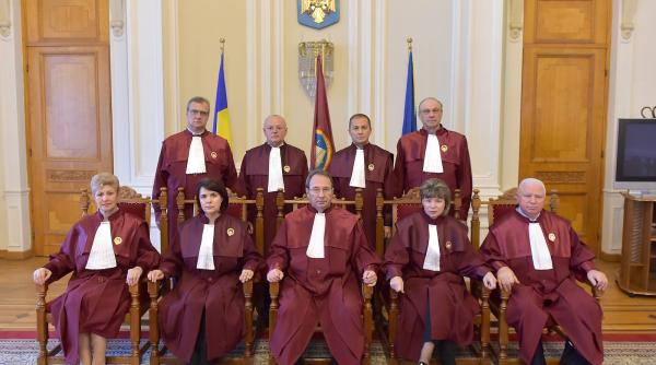 una calda alta rece cum raspunde ccr sesizarilor lui iohannis