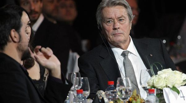 alain delon daca nu devenea actor ar fi putut ajunge proxenet