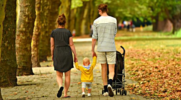 indemnizatii pentru familiile care adopta copii