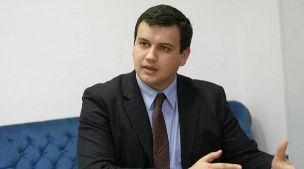 tomac sustine ca plangerea depusa la parchetul general de liderul grupului psd este o actiune penibila