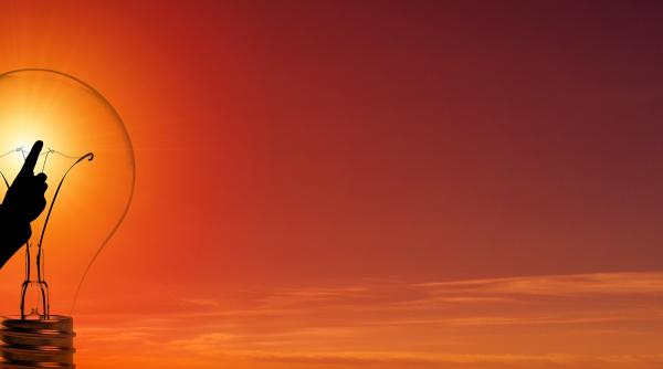 cum faci economie la electricitate