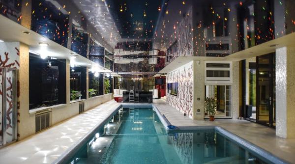 cum arata casa in care vor locui concurentii si burlacul din emisiunea mirelei vaida este o vila in care ti ai dori macar o noapte sa locuiesti daca nu toata viata