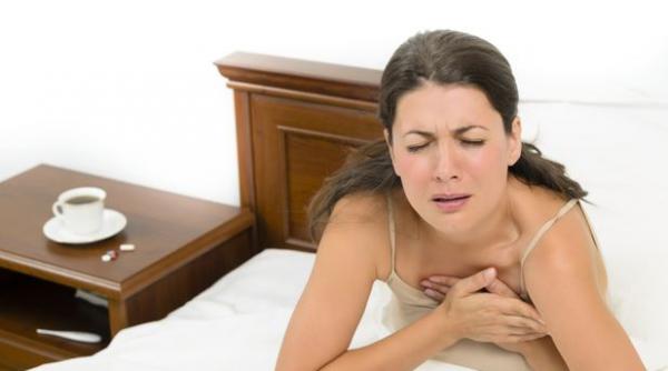 semne de atac de cord neasteptate in cazul femeilor