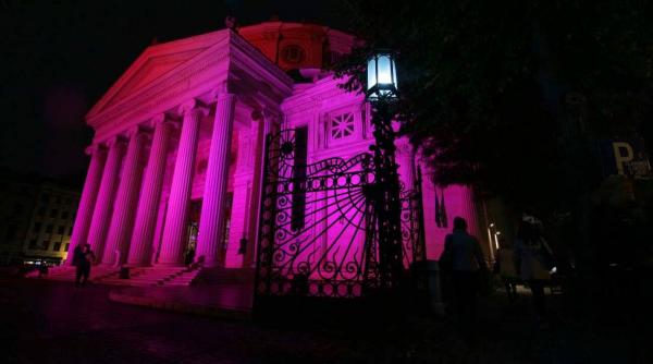 cancerul de san ateneul roman a fost iluminat in roz galerie foto