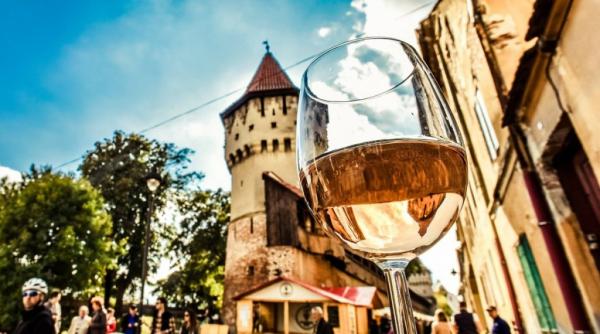 vinuri de top concerte de jazz si festin culinar la vinfest