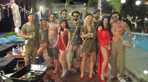 o concurenta se transforma ea insasi in ispita pe insula iubirii recunosc ca m a prins in mrejele ei