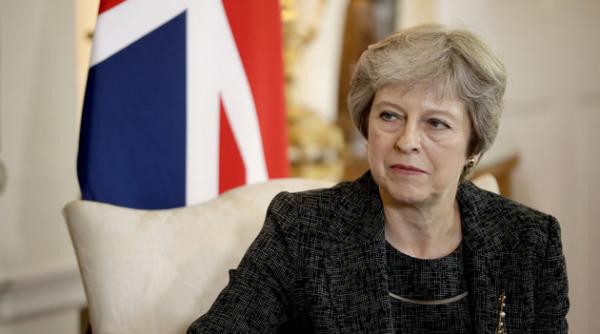 premierul theresa may se confrunta cu pericolul demisiei ministrilor sai