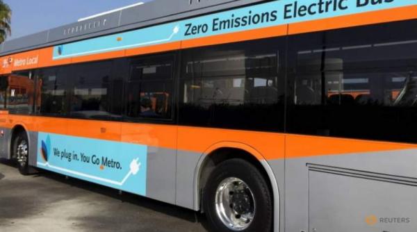 pmb vrea sa obtina finantare de la fondul de mediu pentru achizitionarea a 100 de troleibuze si 130 de autobuze hibride