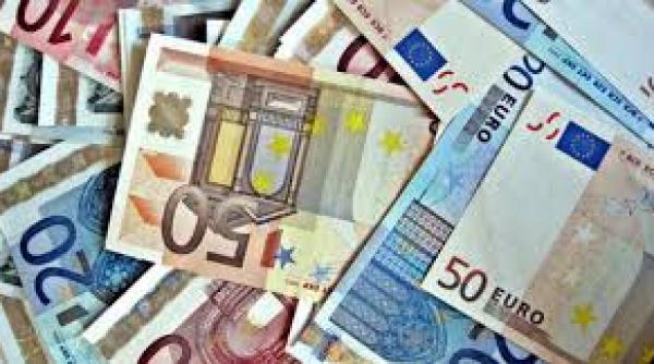 ministerul finantelor a atras 648 5 milioane de lei de la banci la un randament de 5 15 pe an