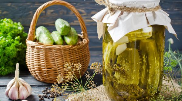 cum sa faci cei mai buni castraveti murati